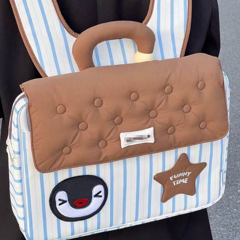Zaino Pingu Penguin dal Design - Laptop Backpack 15.6 recensione e prezzo